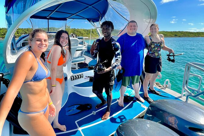 2 Hours Sip and Snorkeling Experience in Bahamas - Nassau Harbor, With Stories Along the Way