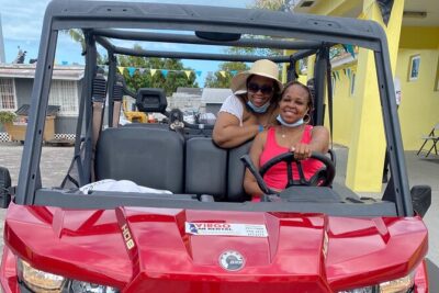 3-Hour Buggy Tour of New Providence (Inclusive of water & local deserts)