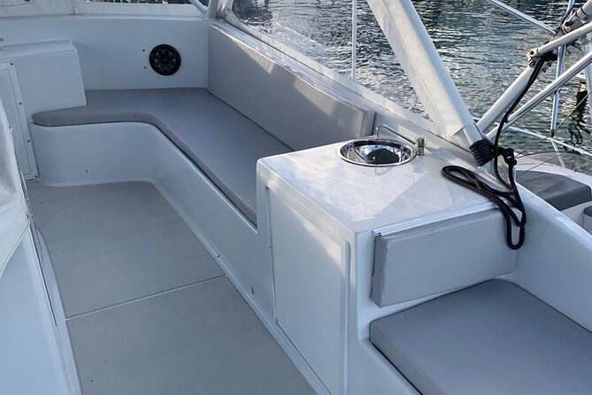 4 hours 53ft Dream Works Private Charter in Nassau - My verdict on the $2,700 price