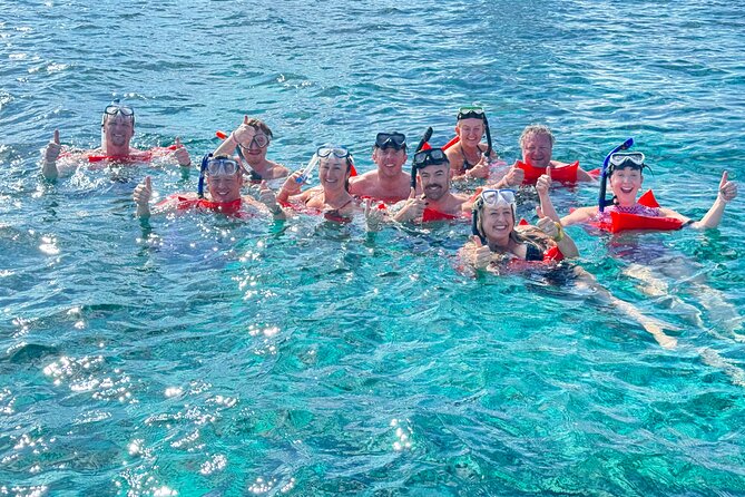 4-Island Tour Swimming Pigs, turtles, snorkeling , rose island, - Starting at Colours of The Bahamas