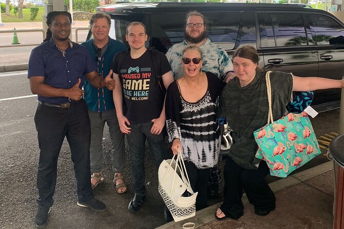 Airport-Atlantis Paradise Island Private Roundtrip Transportation - The 45-minute ride to Paradise Island