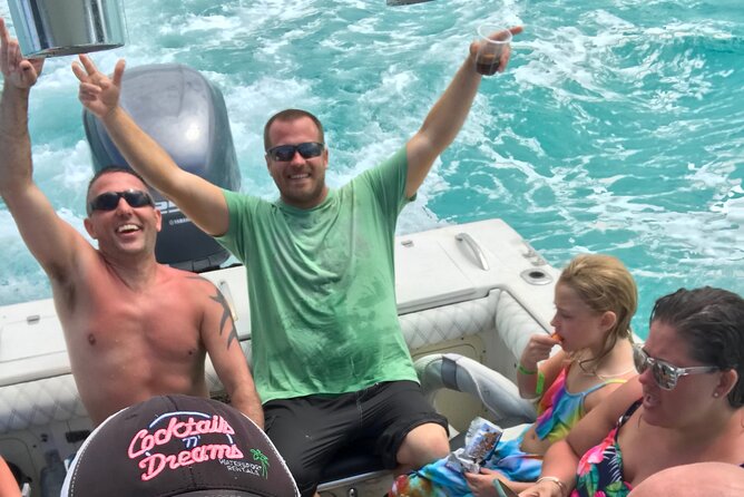 All Inclusive 4- Hours Private Charter - Rose Island, Turtle Cay and an important route question