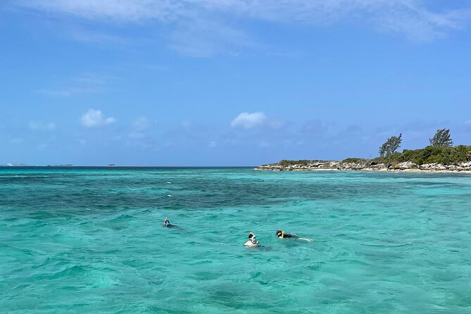 All Inclusive 4- Hours Private Charter - Drinks and snacks, but no lunch