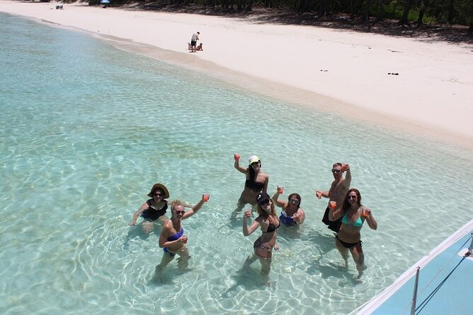 All Inclusive Half Day Sail and Snorkel - Crew Service Makes a Difference