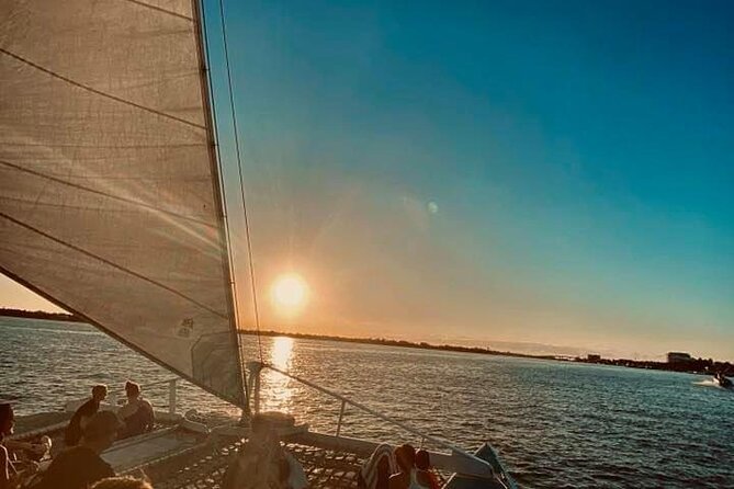 All Inclusive Sunset Dinner Cruise in Nassau Bahamas - Key points at a glance