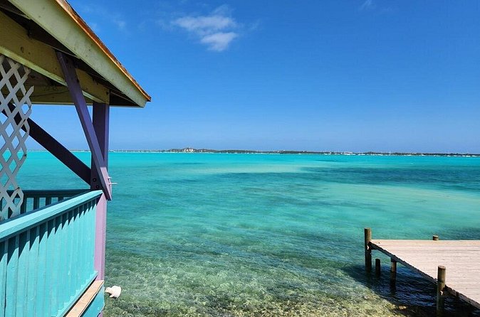 Bahamas Bash Scavenger Hunt (Exumas) - The street market and the value of unplanned encounters