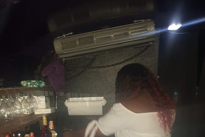 Bahamas Funtastic Party Bus Tours - Timing, meeting point, and group size