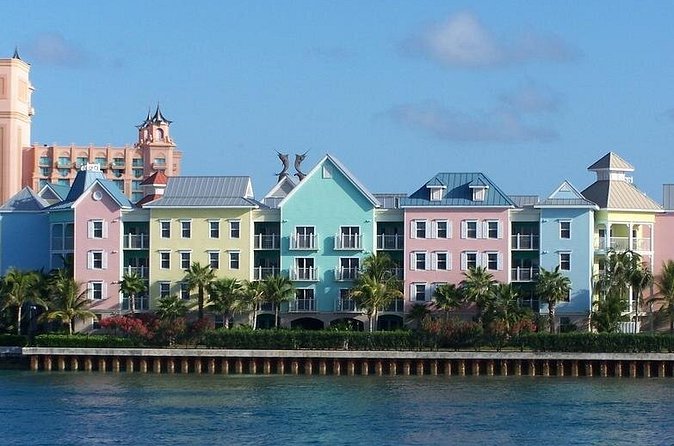 Bahamas Get-A-Round Bus Pass - Reliability: the detail that can shape your whole day