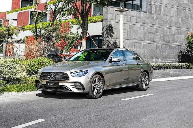 Bahamas Lynden Pindling Airport (NAS) Private Transfer to Nassau - Returning from your hotel to the airport