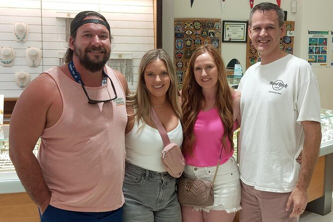 Champagne and Diamond Shopping Experience in Downtown, Bahamas - What you can browse in one hour