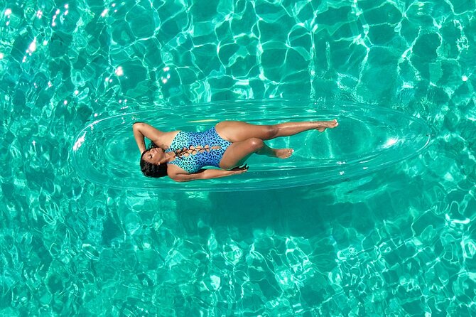 Clear Kayak Photoshoot in Nassau ,Bahamas. - Weather can change the plan