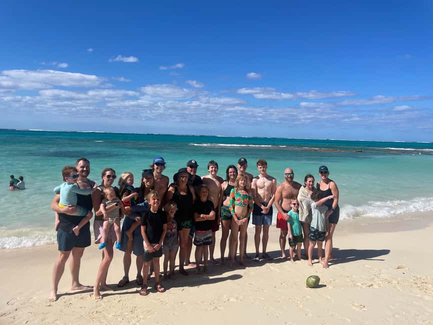 Customizable half day group tour (price per vehicle) - Watching flamingos at Ardastra Gardens