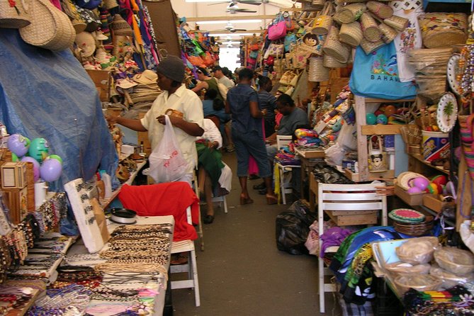 Dilly Dally Walking Tour of Nassau Attractions - Five things to know before you book