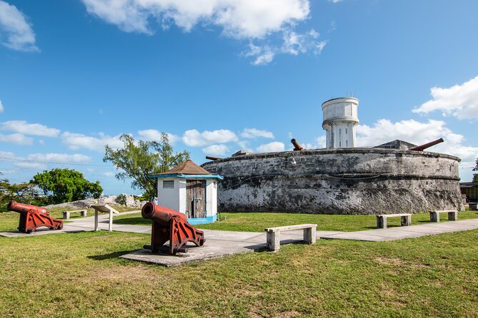 Discover Nassau Sightseeing Tour plus Atlantis Resort Visit - Crossing to Paradise Island and seeing Atlantis