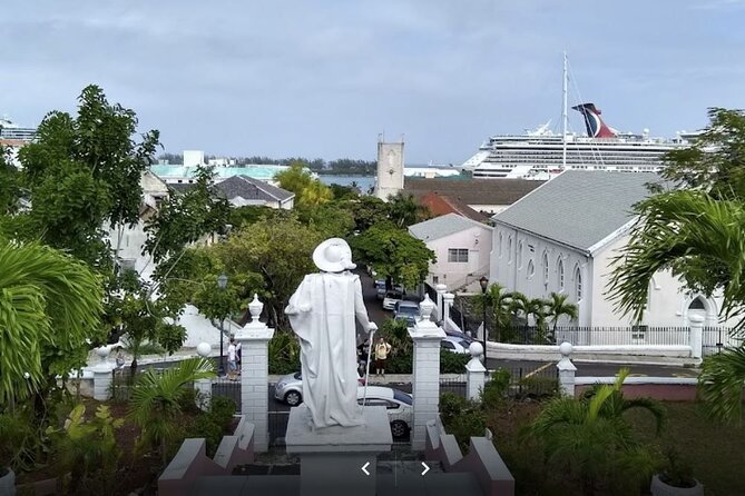 Discover Nassau Sightseeing Tour plus Atlantis Resort Visit - Transport, meeting point, and timing