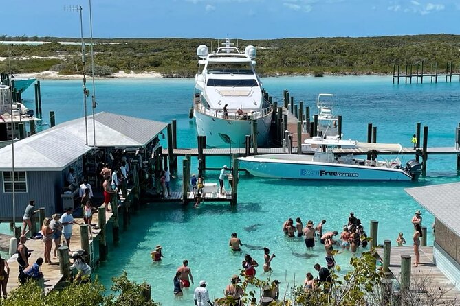 Exuma Island Hopping Swimming Pigs Tour with Lunch from Nassau - Lunch on Great Exuma