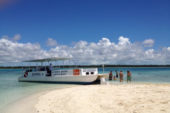 Freeport Snorkeling Peterson Cay National Park and Hotel Day Pass - How the guide affects the experience