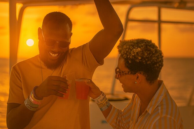 Grand Bahama Catamaran Sunset Cruise with Drinks and Snacks - Practical tips for a better evening