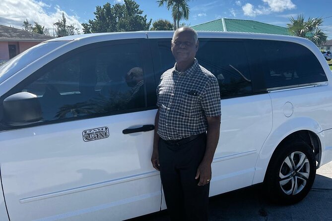 Grand Bahama Taxi Services - Meeting Your Driver in Freeport