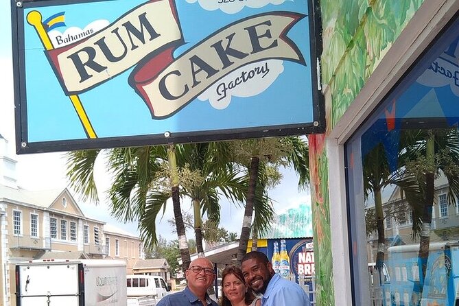 Group City Tour and Beach Experience from Cruise Port - The Bus, Guide, and Group Experience
