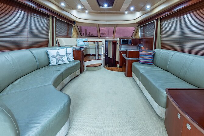 Half Day Private Yacht Charters - The pig visit comes with an extra fee
