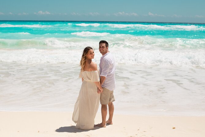 Hire Photographer, Professional Photo Shoot - Nassau - Planning the backdrops before the camera comes out