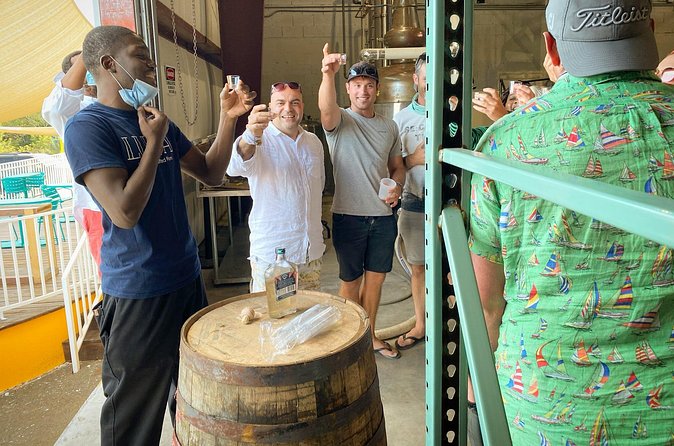 Historic Island Tour Plus Rum Cake Sample and Local Beer - Fish market, fort, and the city’s different faces