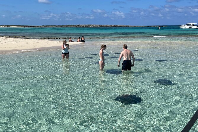 Honeymoon Harbour and The Sapona Day Trip - What the 4.8 rating tells you