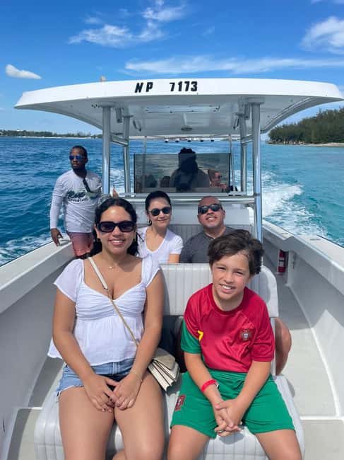 Island Hopping, Swimming w/ Turtles & Unlimited Bahamas Mama - Green Turtle Cay and the one-hour turtle stop