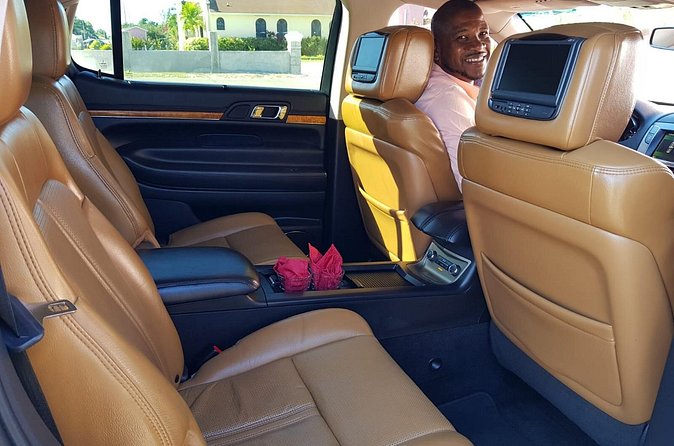 Luxury MKT Town Car Private Roundtrip Transfer - The best match for this transfer