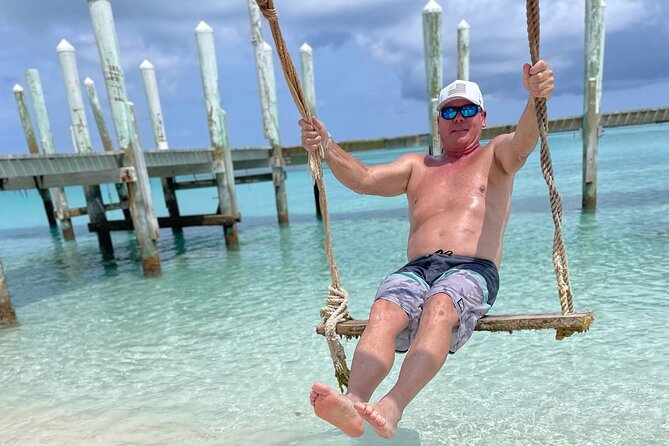 Nassau: 3 islands Pigs,Turtles,Snorkel & Beach Club with lunch - How the $175 price holds up