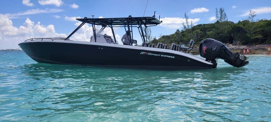 Nassau: 3 Islands Tour, Snorkel, Pig Beach, Turtles & Lunch - Who should book this tour?