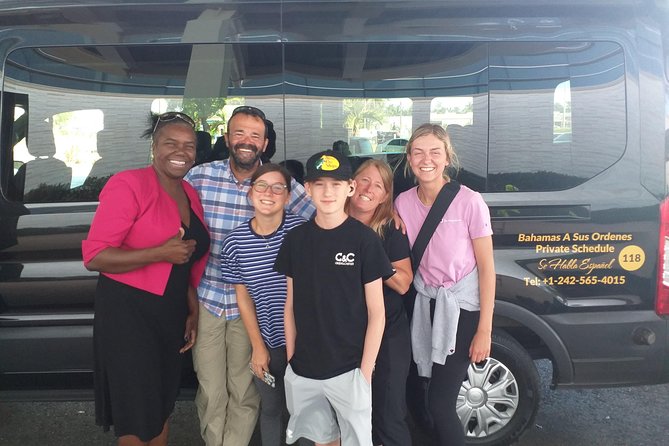 Nassau Airport to Palm Cay - group transportation in comfort - Key points to know before booking