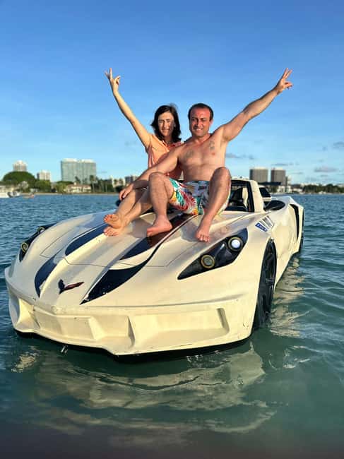 Nassau Bahamas: 30 minute Jetcar Rental on Paradise Island - The safety briefing and first minutes on the water