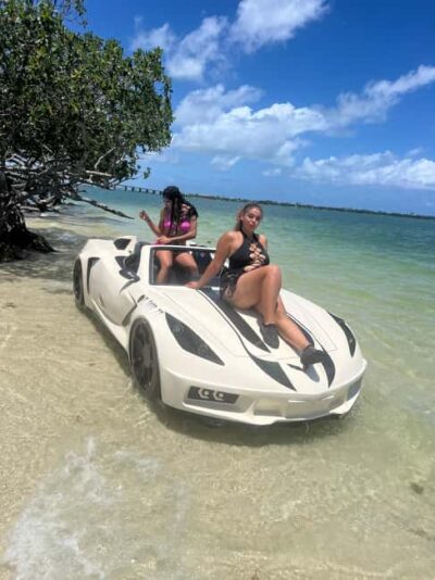 Nassau Bahamas: 30 minute Jetcar Rental on Paradise Island