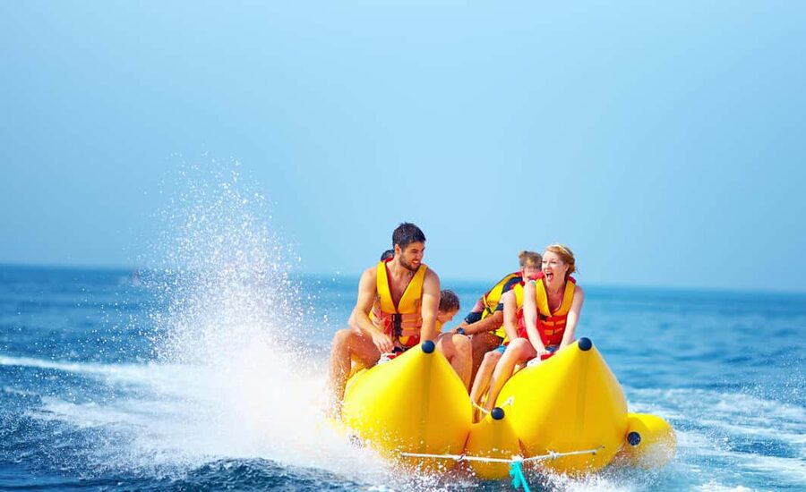 Nassau: Banana Boat Adventure - Meeting the van in Nassau