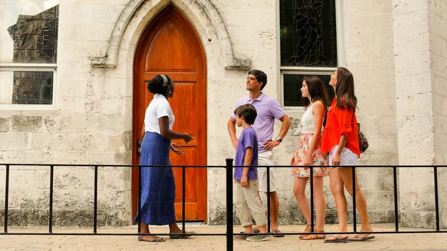 Nassau: Bites and Sites Food and Cultural Walking Tour - What the $91 price really buys