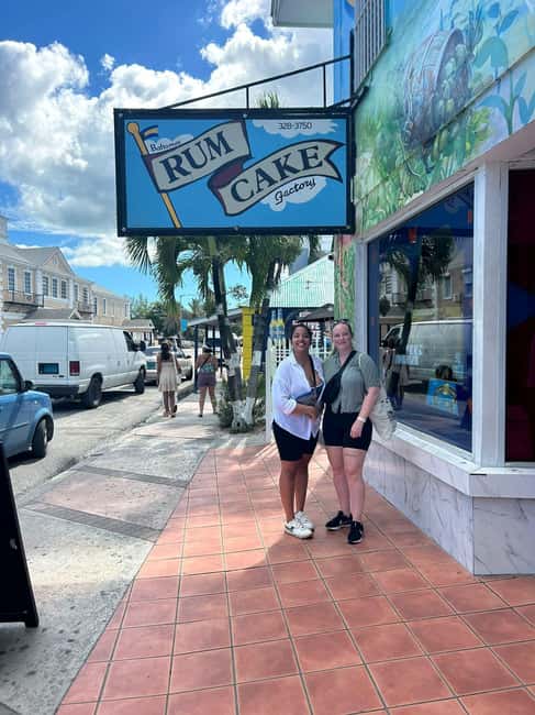 Nassau: E-Scooter Tour with Food Tasting and Local Drinks - Who should book this Nassau tour?