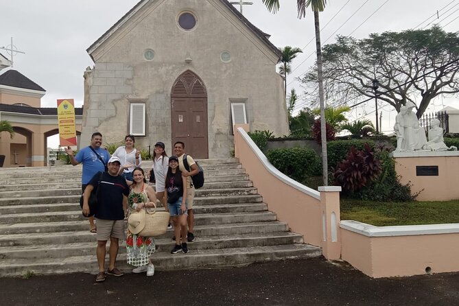 Nassau Family Friendly City Tour - Queen’s Staircase, 25 minutes of meaningful history