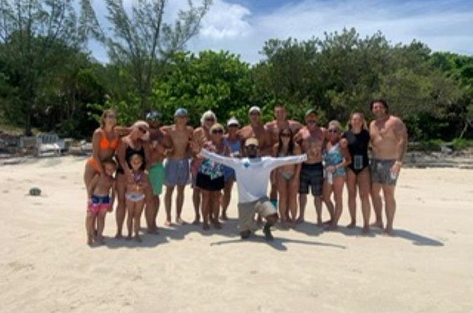 Nassau: Half Day Reef Snorkeling, Turtles & Swimming Pigs - Swimming pigs add a playful final stop