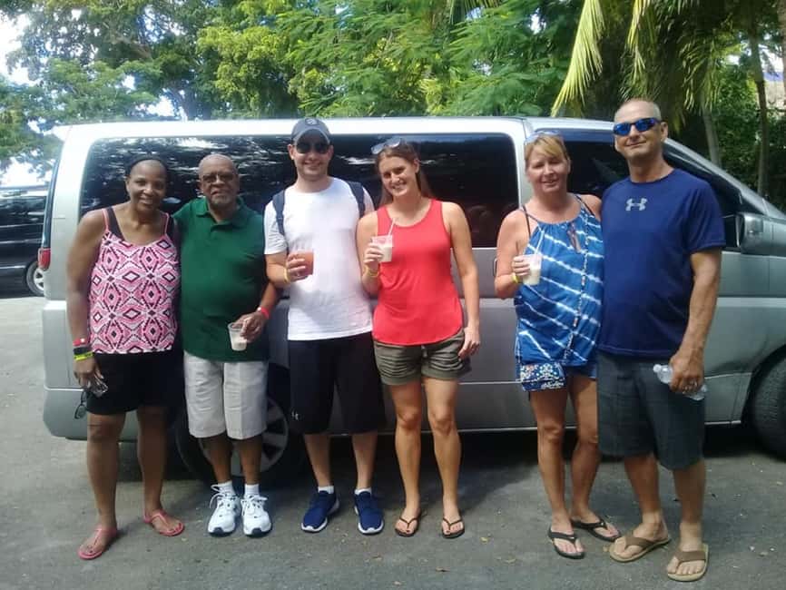 Nassau: Island Highlights Tour with Rum Tasting - Queen Victoria’s Staircase starts the history lesson