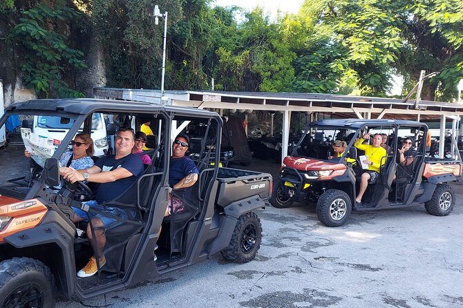 Nassau Narrated Jeep tour with Full Bahamian Lunch and Drink - Tasty Teas Bahamas and local flavor