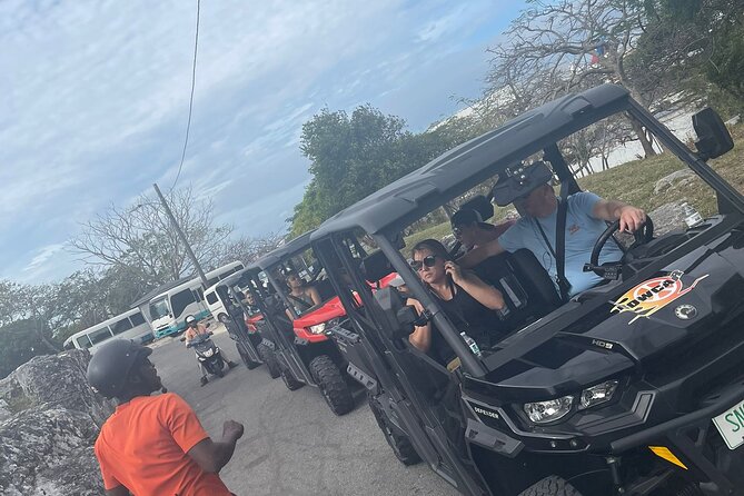 Nassau Narrated Jeep tour with Full Bahamian Lunch and Drink - The biggest weakness: too much ground, too little time