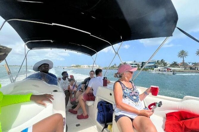 Nassau Optional Cay Hopping Tour on Rose and Pearl Island plus - Why this private Nassau boat trip works well