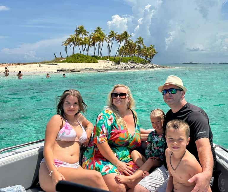 Nassau: Private Boat Charter Snorkel Tour - Leaving from Montagu Dock in Nassau