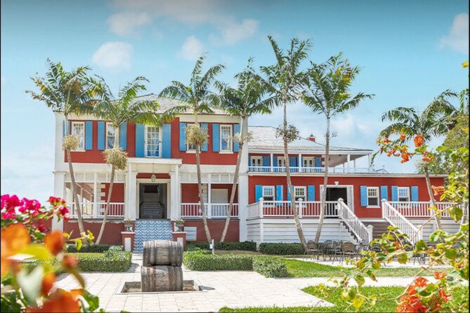 Nassau Private Highlights Sightseeing Tour - Atlantis offers a glimpse, not a full resort day