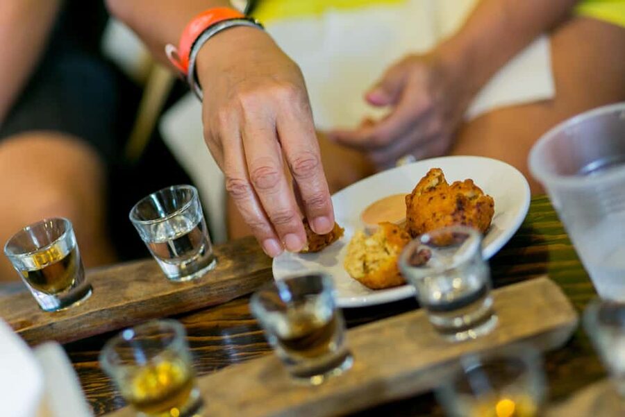 Nassau: Rum Tastings and Culinary Walking Tour - What you actually eat and drink