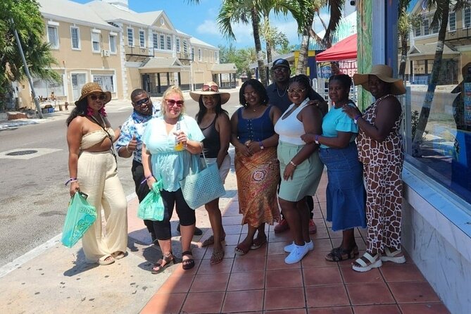 Nassau's Half Day Bus City Tour: Guided Tour with Free Samples - Nassau in three hours: useful, but not leisurely