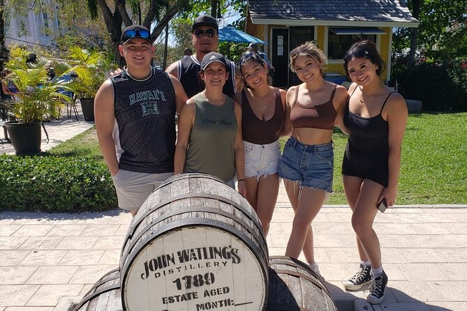 Nassau's Half Day Bus City Tour: Guided Tour with Free Samples - Junkanoo Beach and the cruise-ship view