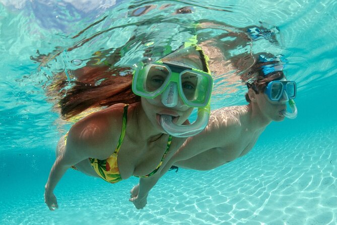 Nassau Sail & Snorkel Adventure with 1 Hour Open Bar - What the crew adds to the day